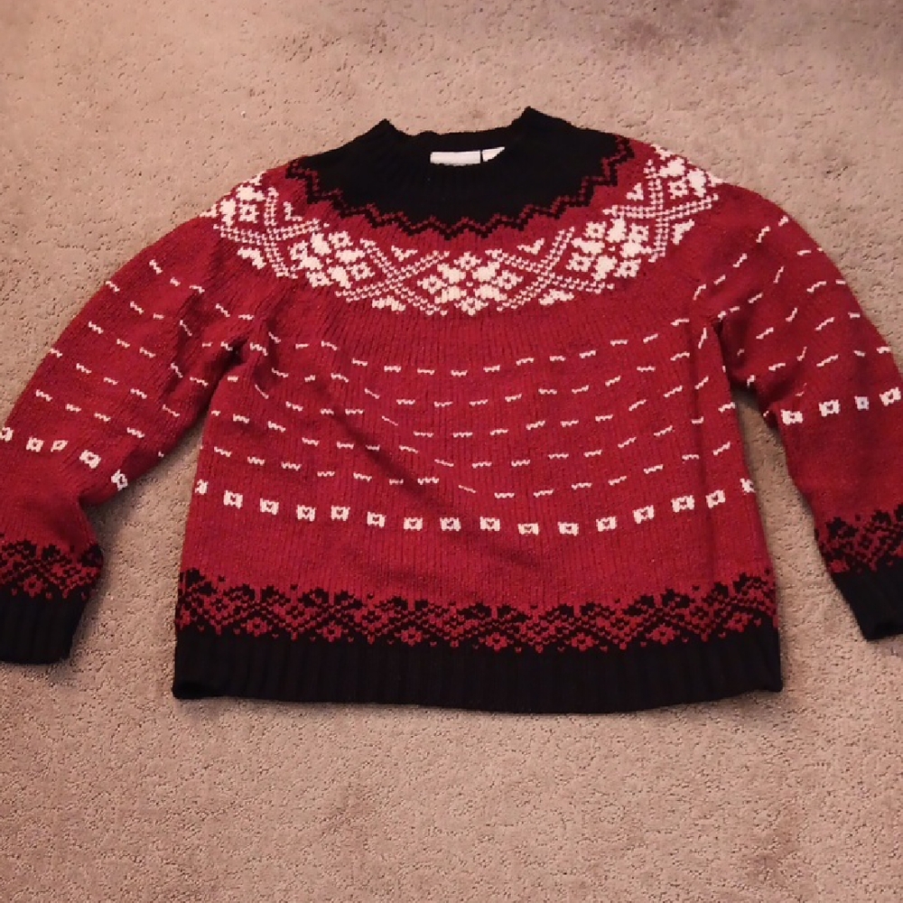Liz Claiborne Women's Sweater in Red and Black
